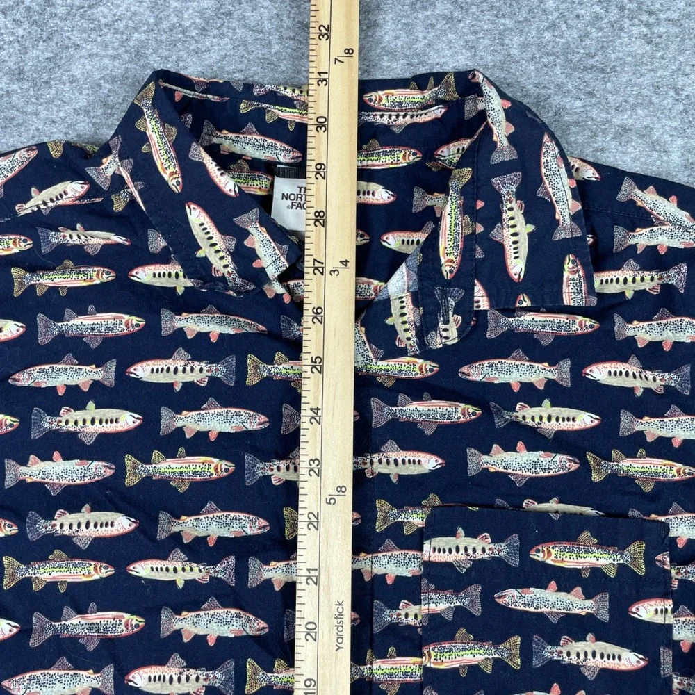 The North Face Shirt Mens L Navy Blue Trout Fish AOP Short Sleeve Button Down